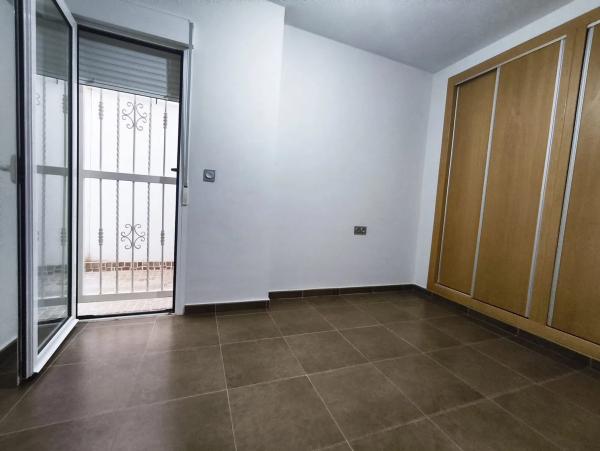 Piso en calle Nuestra Señora de Monserrate