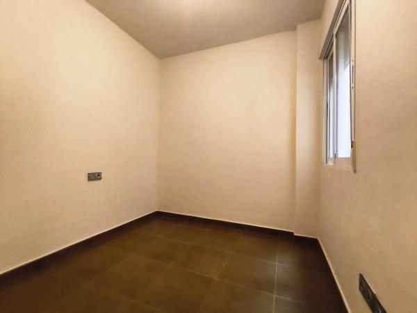 Piso en calle Nuestra Señora de Monserrate