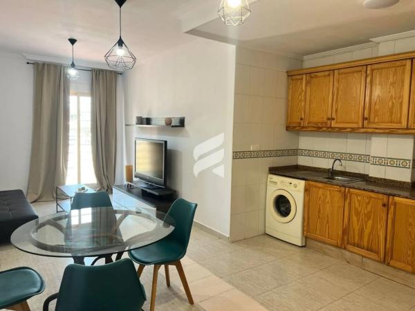 Piso en plaza Proyecto-C. Fútbol, 2 -4