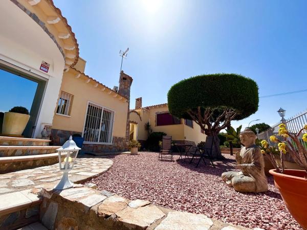 Casa independiente en avenida del Mar, 65