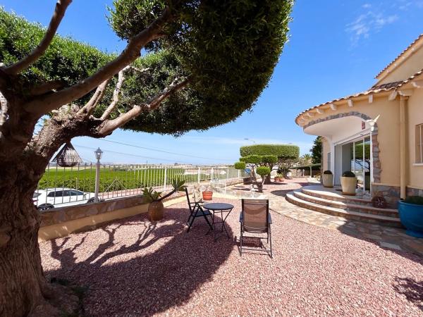 Casa independiente en avenida del Mar, 65