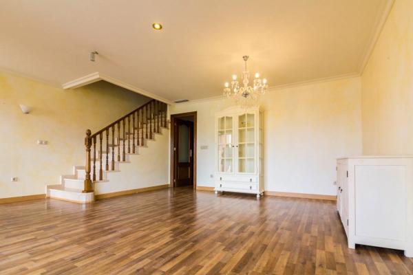 Casa independiente en calle Antonio García Larrosa