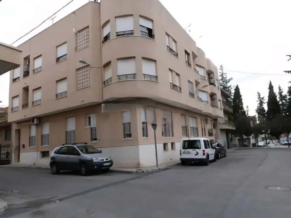 Piso en calle Antonio García Larrosa s/n