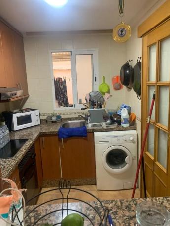 Casa independiente en avenida de la Gloria