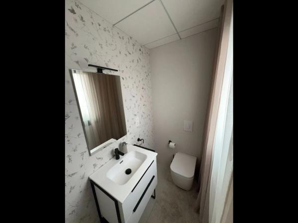 Chalet pareado en C. Jacinto Benavente