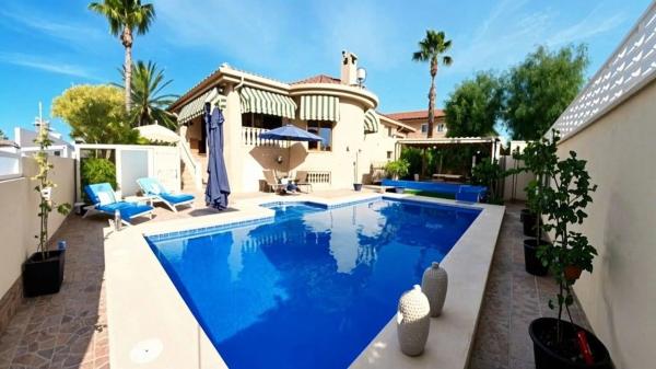 Chalet en calle Veleta