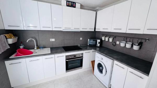 Chalet adosado en CL Marie Curie