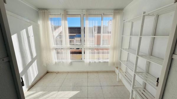 Chalet adosado en CL Marie Curie