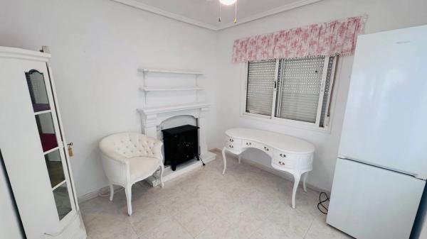 Chalet adosado en CL Marie Curie