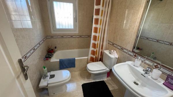 Casa independiente en calle Eva Perón, 3