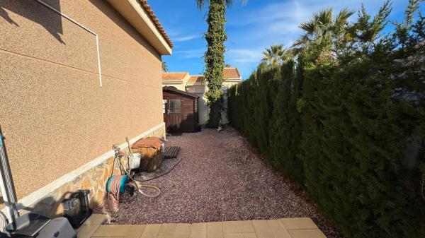 Casa independiente en calle Eva Perón, 3