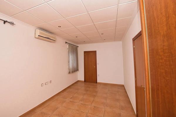 Casa de pueblo en calle Federico García Lorca, 81