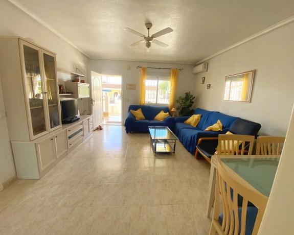 Chalet adosado en calle María Callas, 9