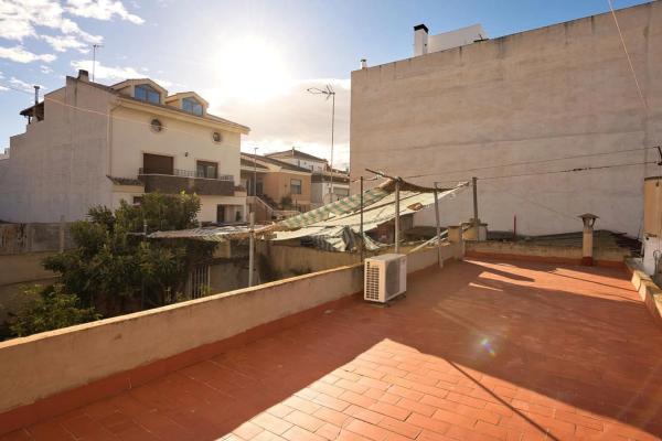 Casa de pueblo en calle Federico García Lorca, 81
