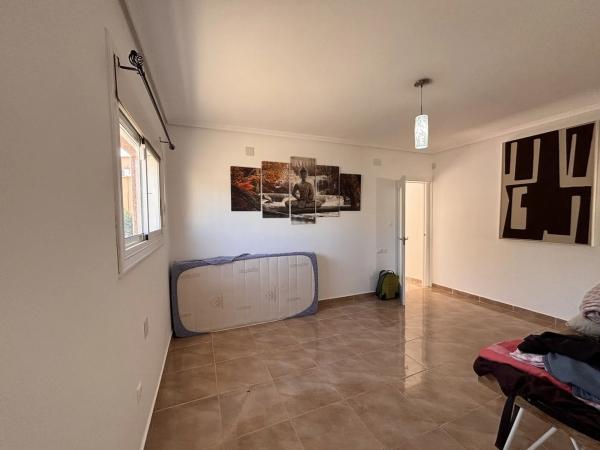 Casa independiente en calle Indira Gandhi