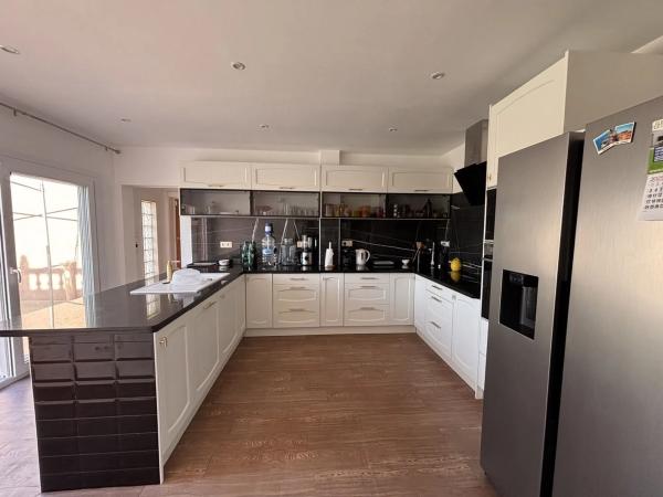 Casa independiente en calle Indira Gandhi