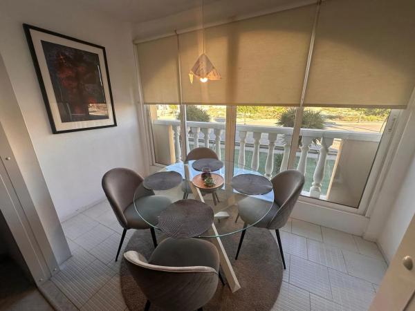 Chalet adosado en avenida Federíco García Lorca, 92