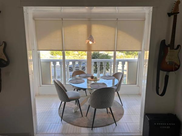 Chalet adosado en avenida Federíco García Lorca, 92