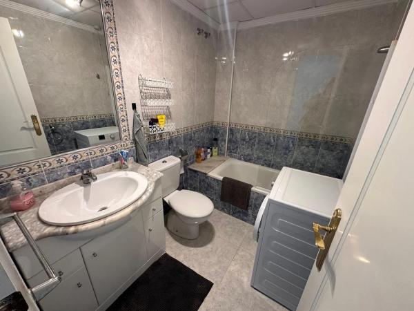 Chalet adosado en avenida Federíco García Lorca, 92