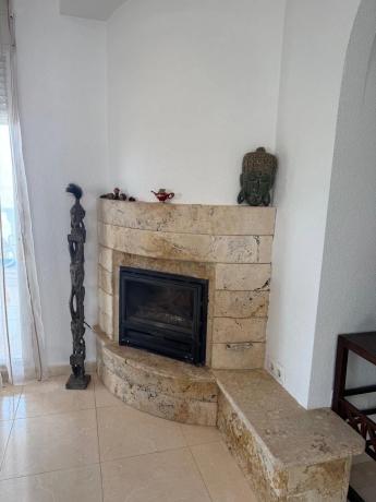 Casa independiente en calle Naranjo de Bulnes