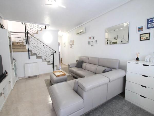 Casa independiente en calle Teresa de Calcuta