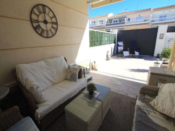 Casa independiente en calle Teresa de Calcuta