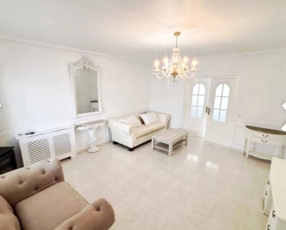 Chalet adosado en calle Marie Curie, 40