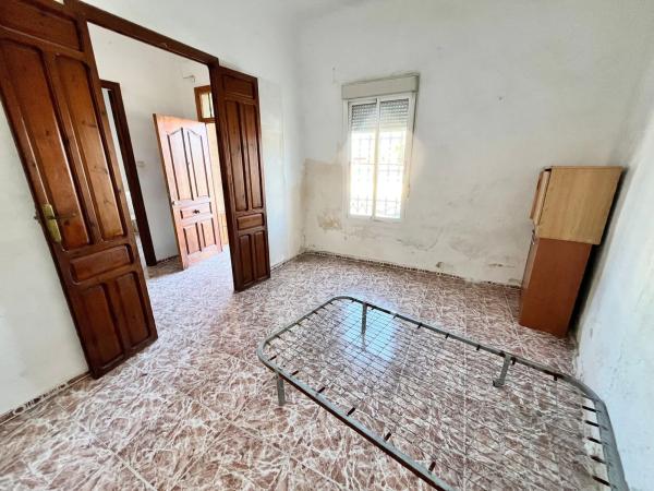 Chalet adosado en CL Apatel