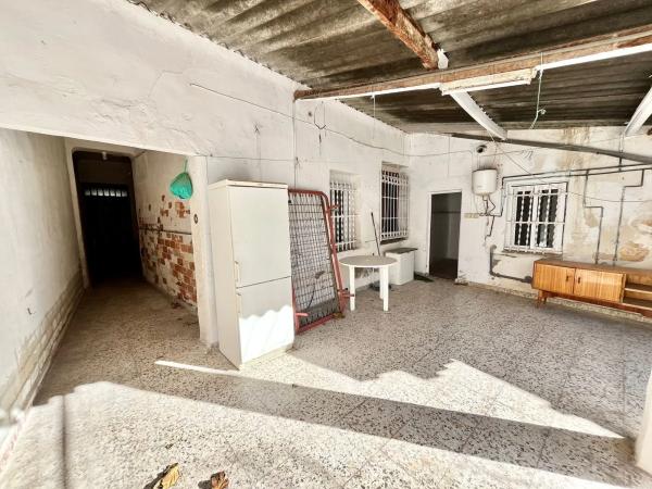 Chalet adosado en CL Apatel