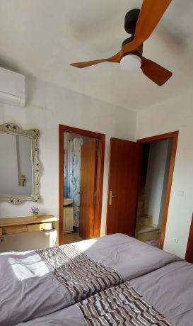 Chalet adosado en calle Los Palacios, 29 d