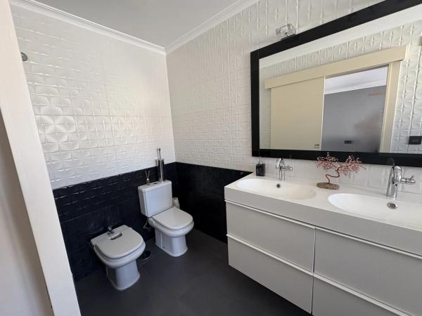 Chalet pareado en calle Jose Perez Ruiz