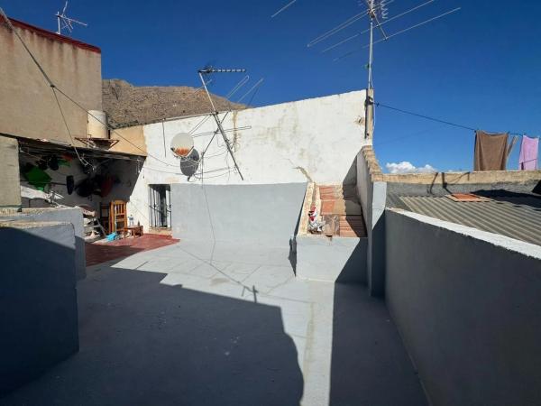 Casa independiente en calle San Juan Bautista