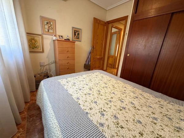 Piso en calle Carlos Galiana, 7