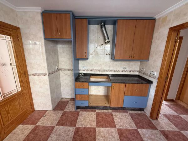 Piso en avenida de Sommieres, 2