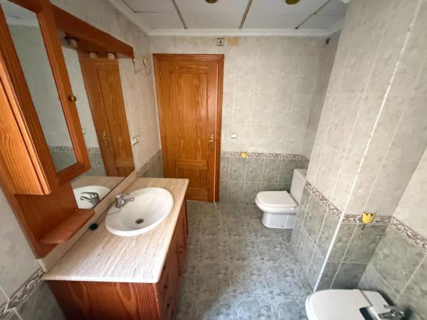 Piso en avenida de Sommieres, 2