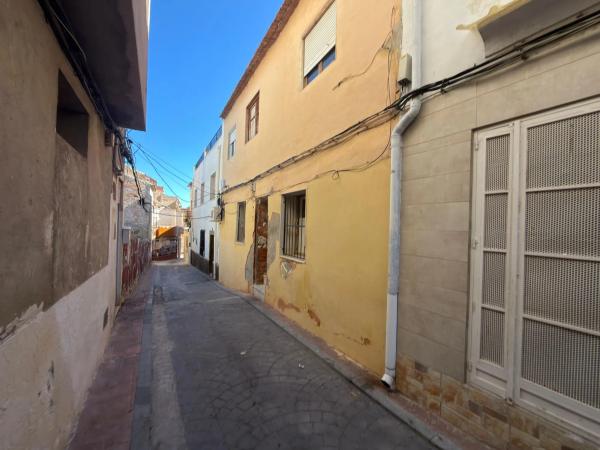 Chalet adosado en calle San Roque, 19