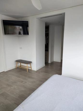 Chalet pareado en calle Dinamarca