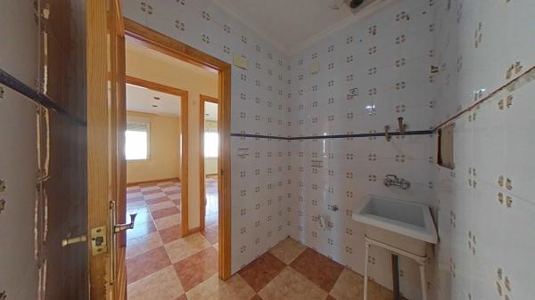 Piso en avenida de Sommieres