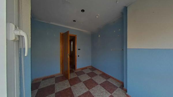 Piso en avenida de Sommieres