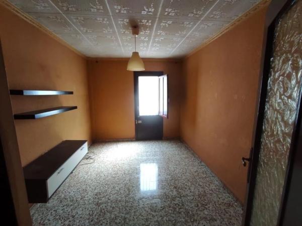 Piso en calle Virgen de Monserrate