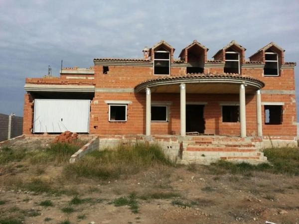 Casa independiente en camino Arroba de Hornos