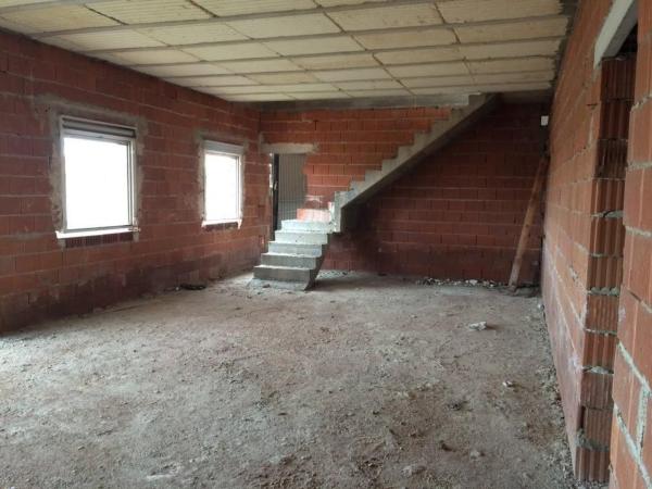 Casa independiente en camino Arroba de Hornos