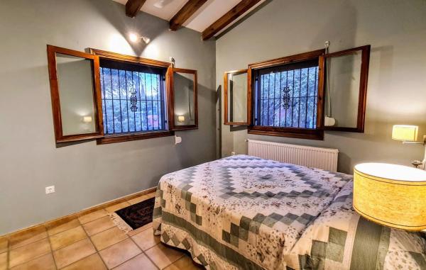 Casa independiente en camino Arroba de Hornos