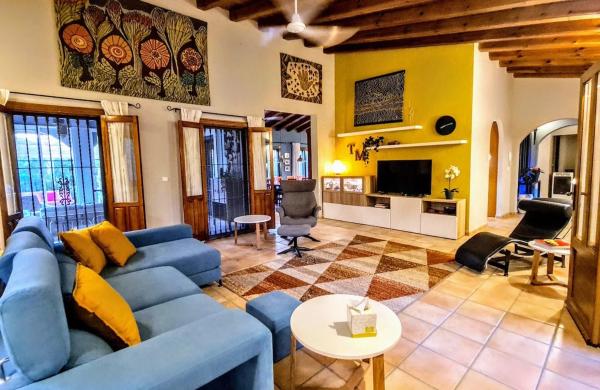 Casa independiente en camino Arroba de Hornos