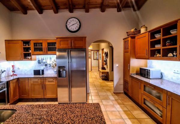 Casa independiente en camino Arroba de Hornos