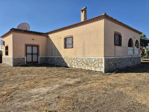 Casa independiente en camino Chicharra Lo