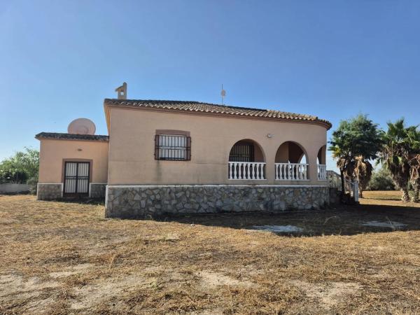 Casa independiente en camino Chicharra Lo