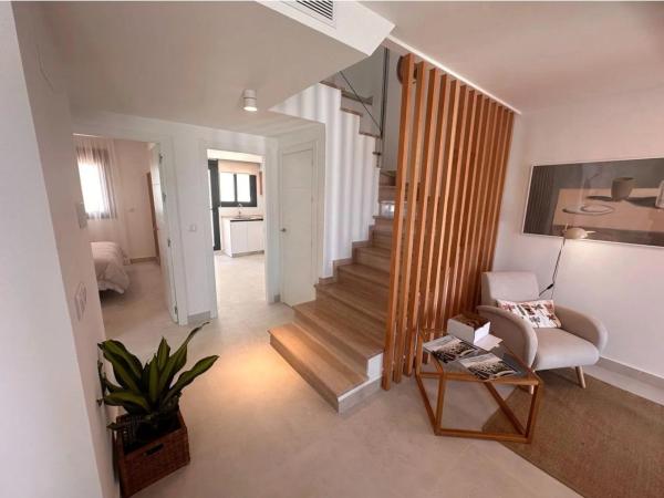 Chalet adosado en plaza Sector s 9, 59