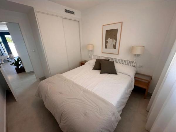 Chalet adosado en plaza Sector s 9, 59