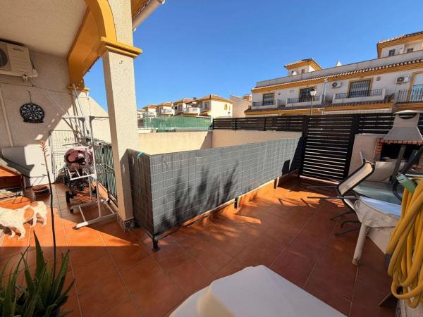 Chalet adosado en calle Antonio Soriano Bri